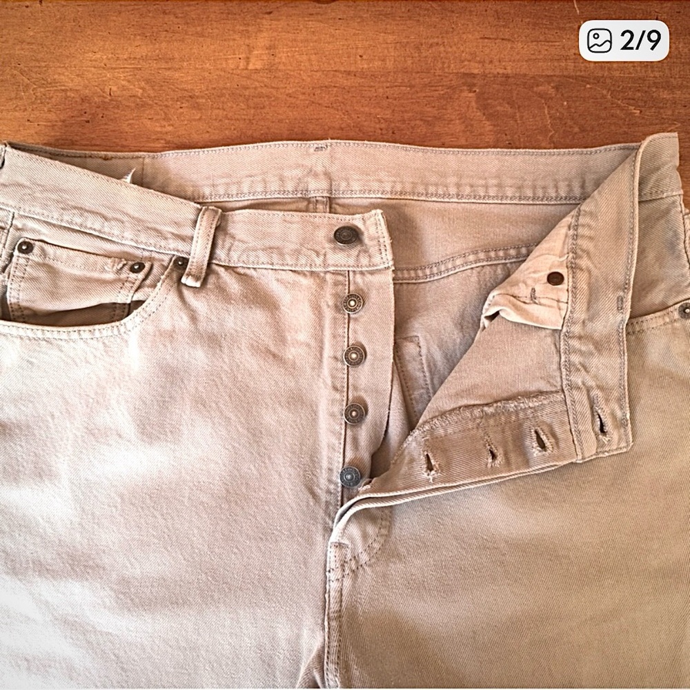 Levi’s 501 Original Fit Jeans W36 L32 Light Gray Vintage Wash Button Fly